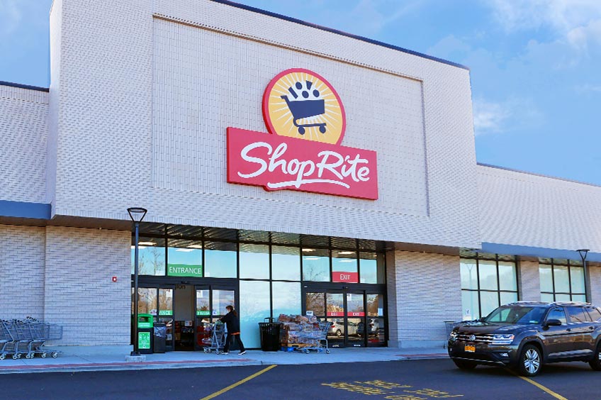 ShopRite storefront at Huntington Commons shopping center.