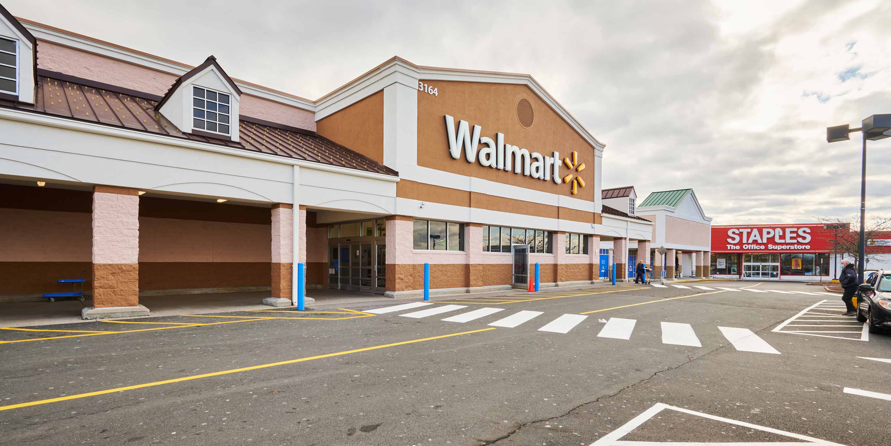 Walmart storefront at Newington Commons shopping center.