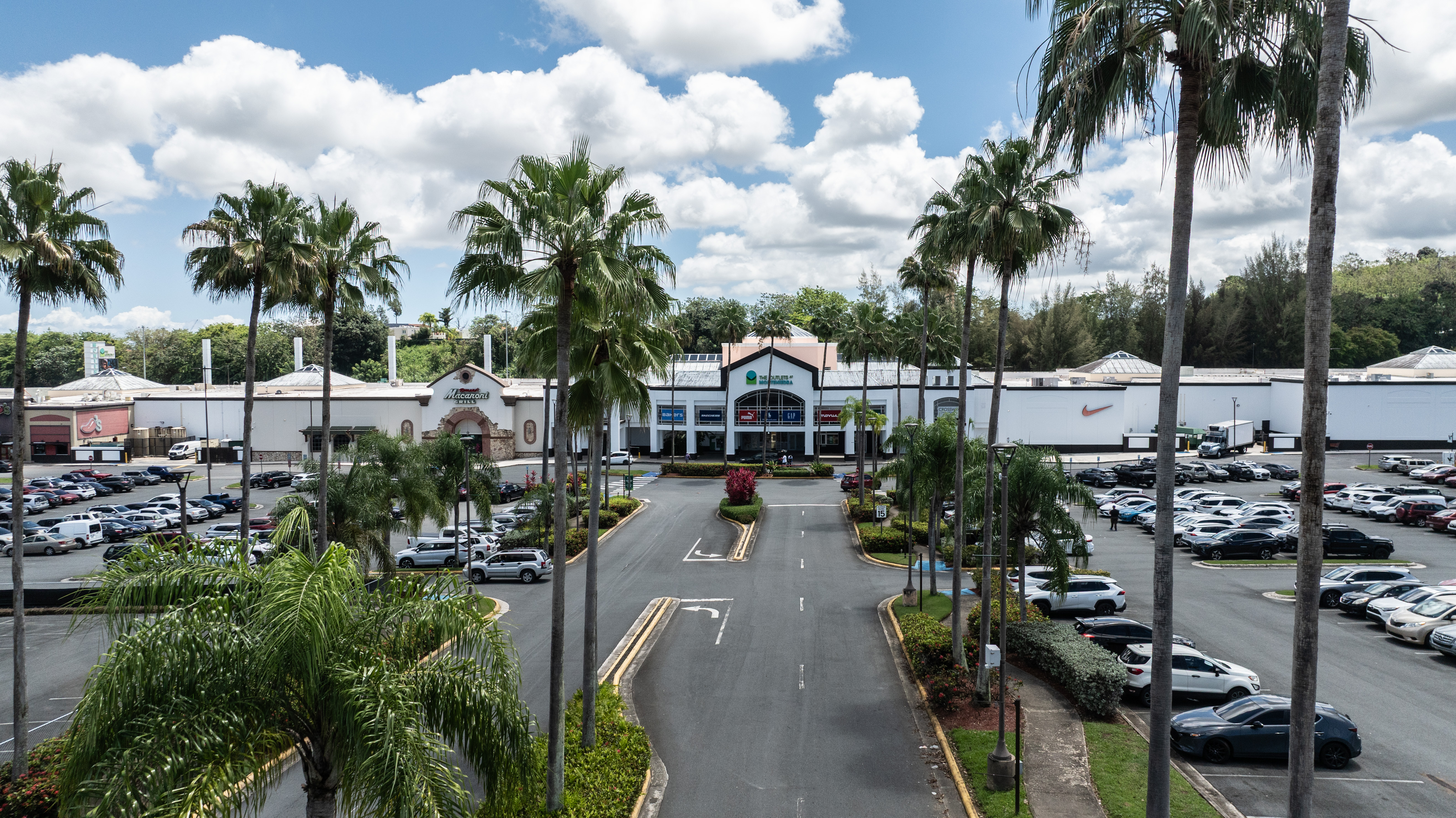 main entrance of the outlet mall