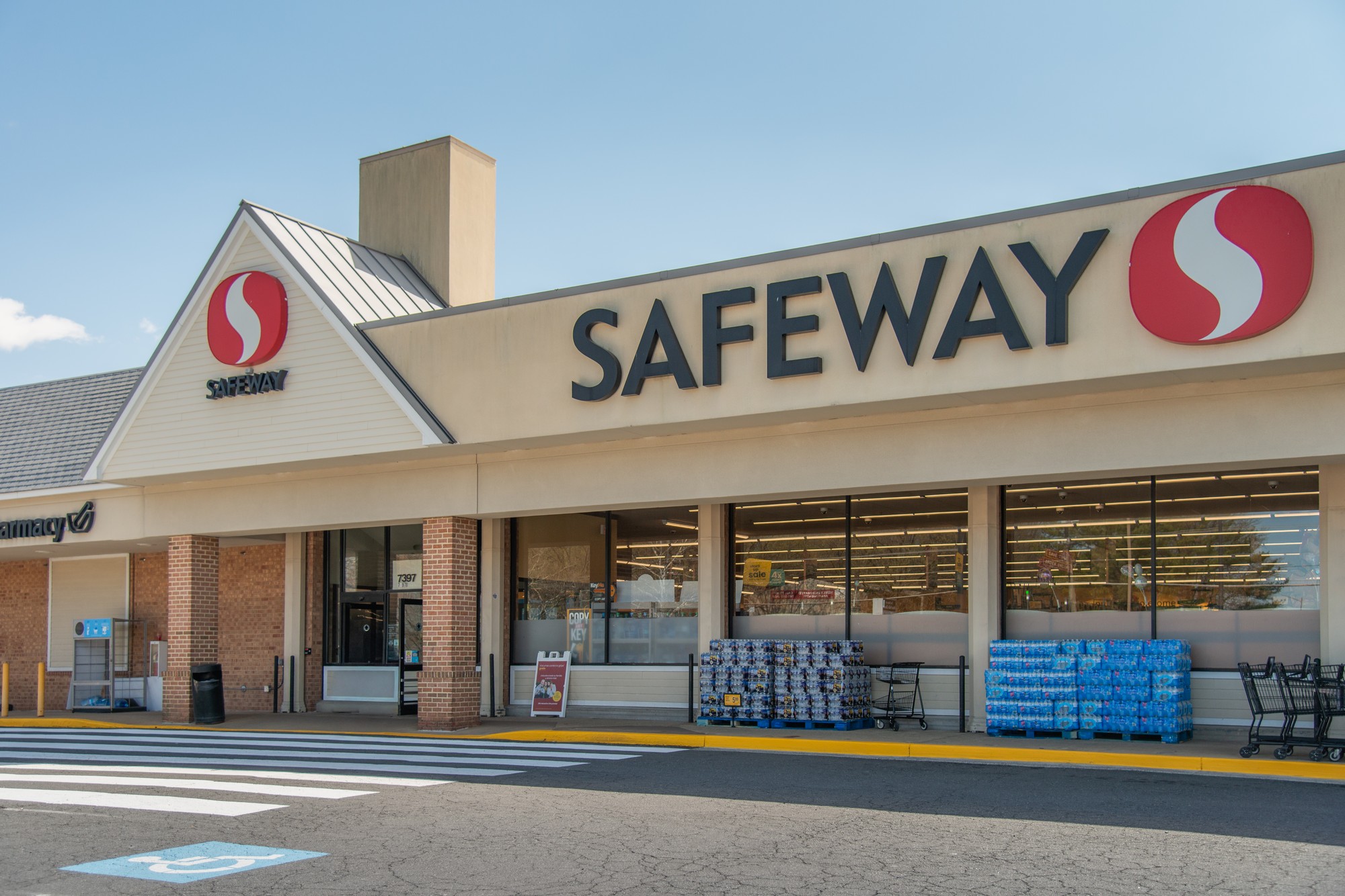 Safeway at The Shops at West Falls Church