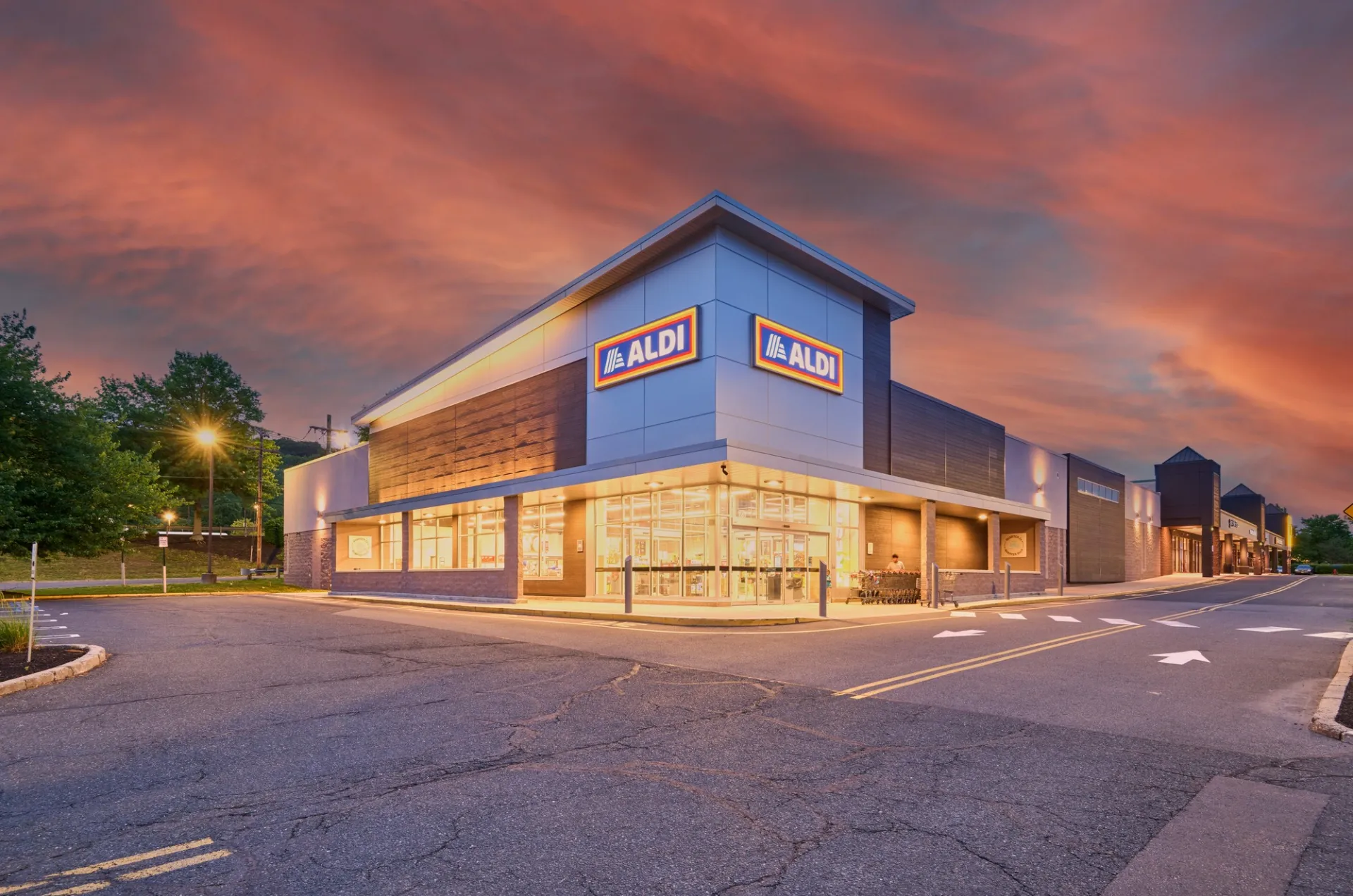 Greenbrook Commons | Urban Edge Properties