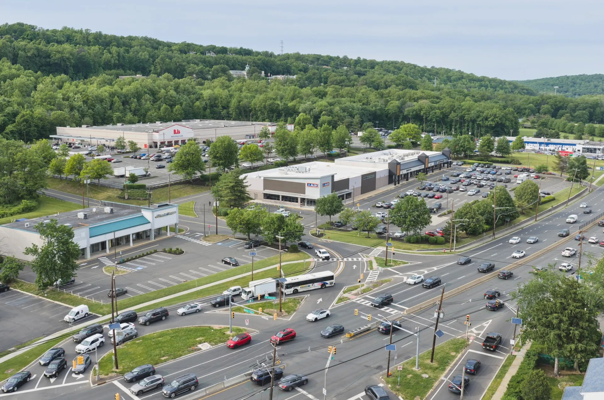 Greenbrook Commons | Urban Edge Properties