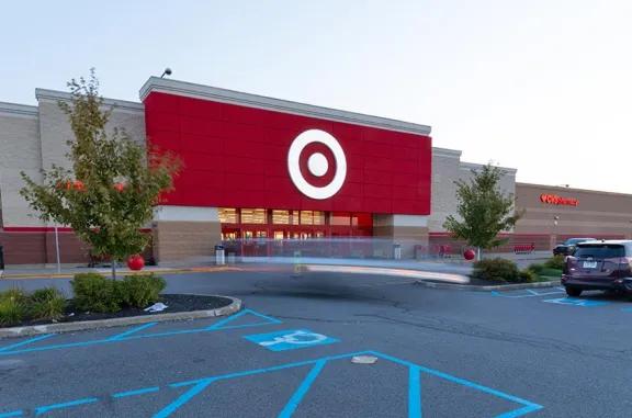 Storefront 1 at Wilkes-Barre Commons shopping center.
