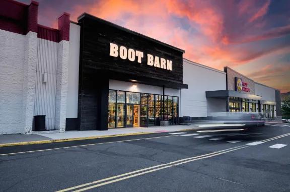 boot barn and lidl and totowa commons