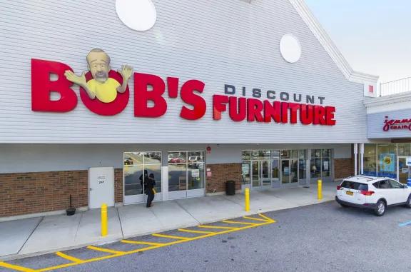 Bob's at Freeport-Meadowbrook Commons