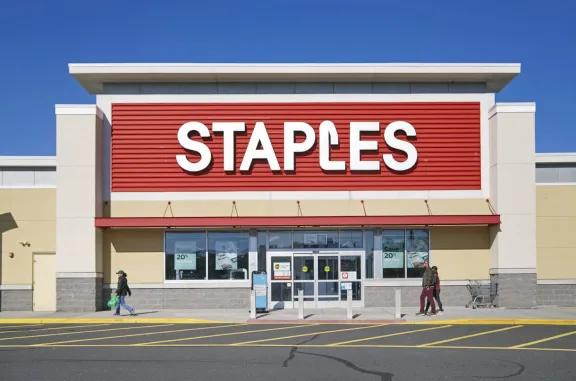 staples at Hudson Mall 
