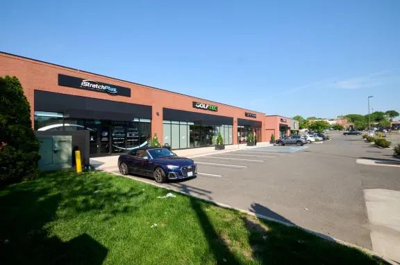Small shops at Huntington Commons