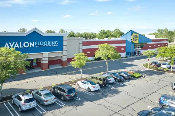 Avalon Flooring at Manalapan Commons