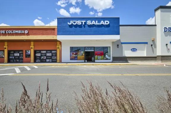Just Salad at The Plaza at Woodbridge