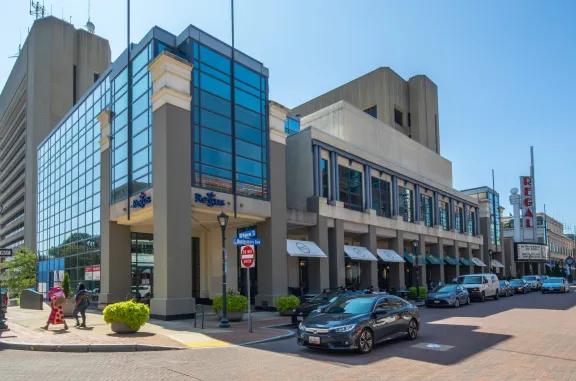 Regus at Rockville Town Center