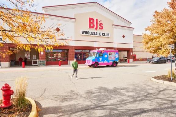 BJs at Tonnelle Commons
