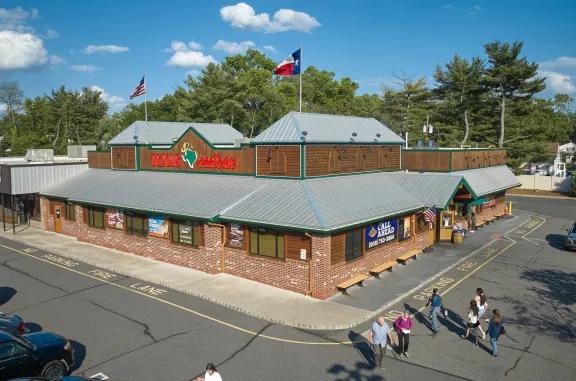 texas roadhouse at West End Commons