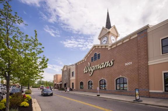 wegmans at woodmore towne centre