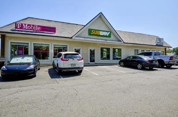 subway at west falls church