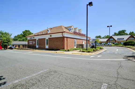 drive thru at west falls church