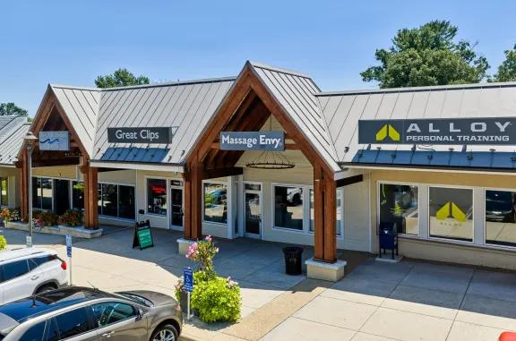 small shops at west falls church